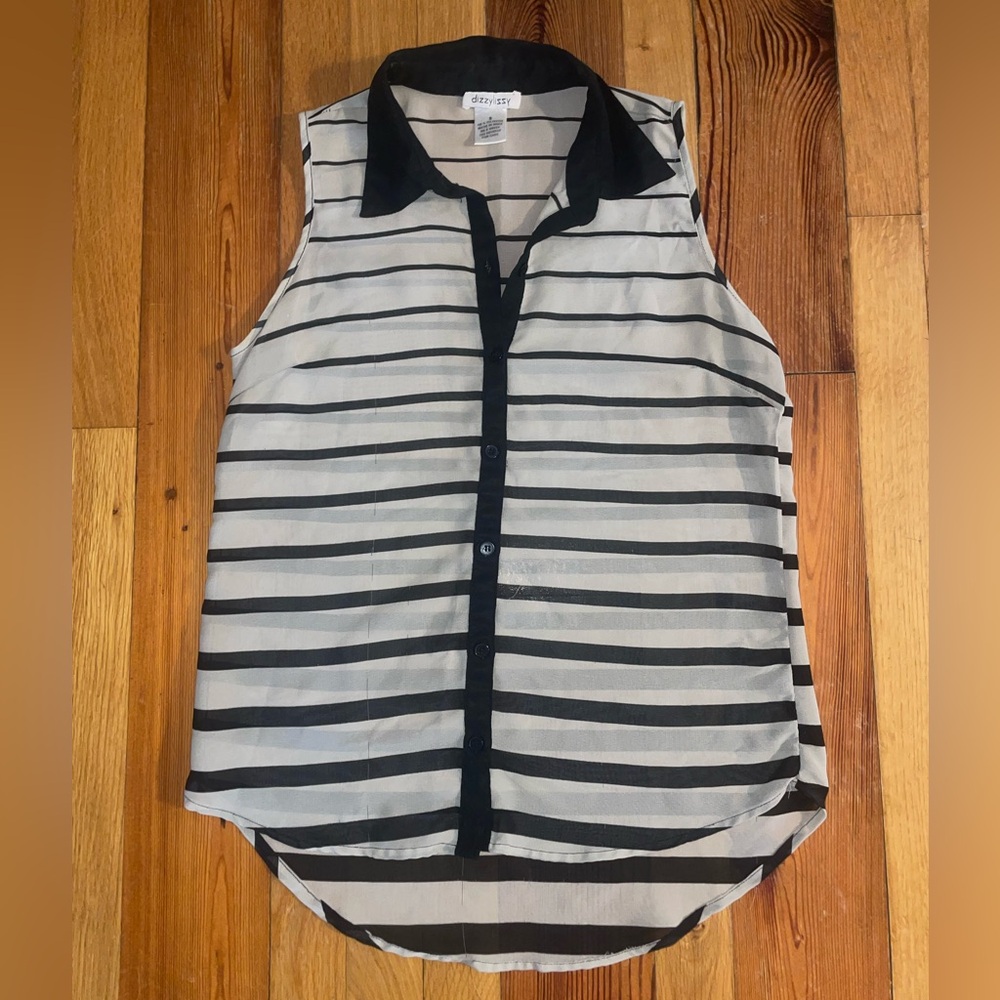 Women’s Chic Striped Sleeveless Blouse